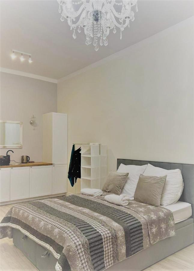 Apartament Grey Pearl Downtown Apartment Warsawa Bagian luar foto
